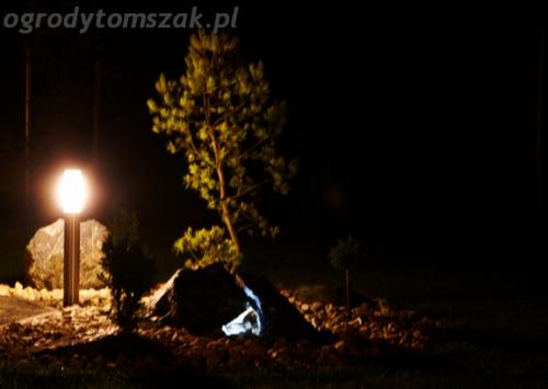 ogrod mazancowice oswietlenie noca 2010 06