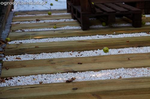 podest taras podkałady kolejowe drewno podkłady eko IMG 7709